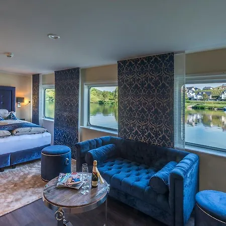 Отель River Baer 3*